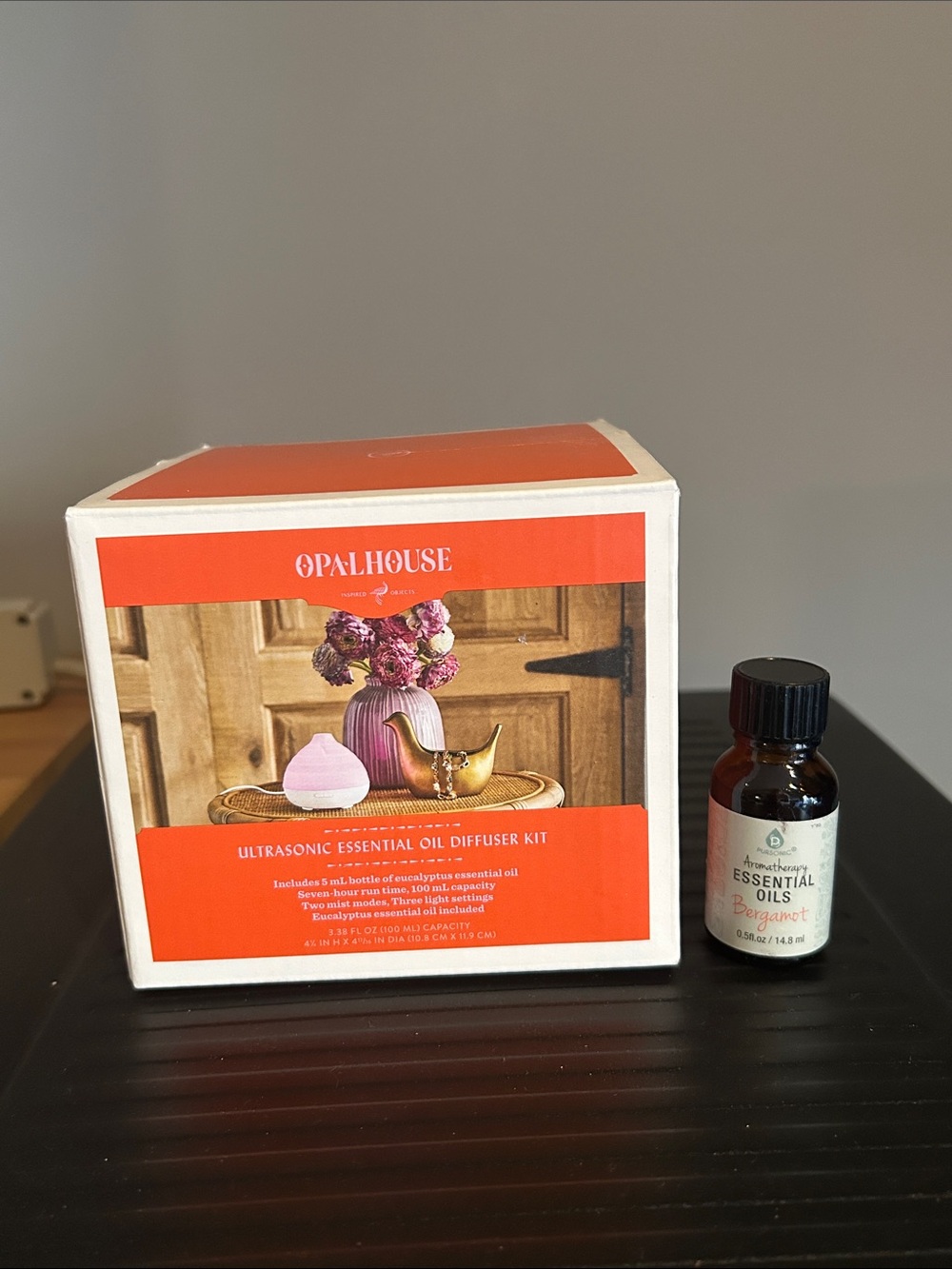 Opalhouse Orange and White Ultrasonic Essential Oil Diffuser Kit